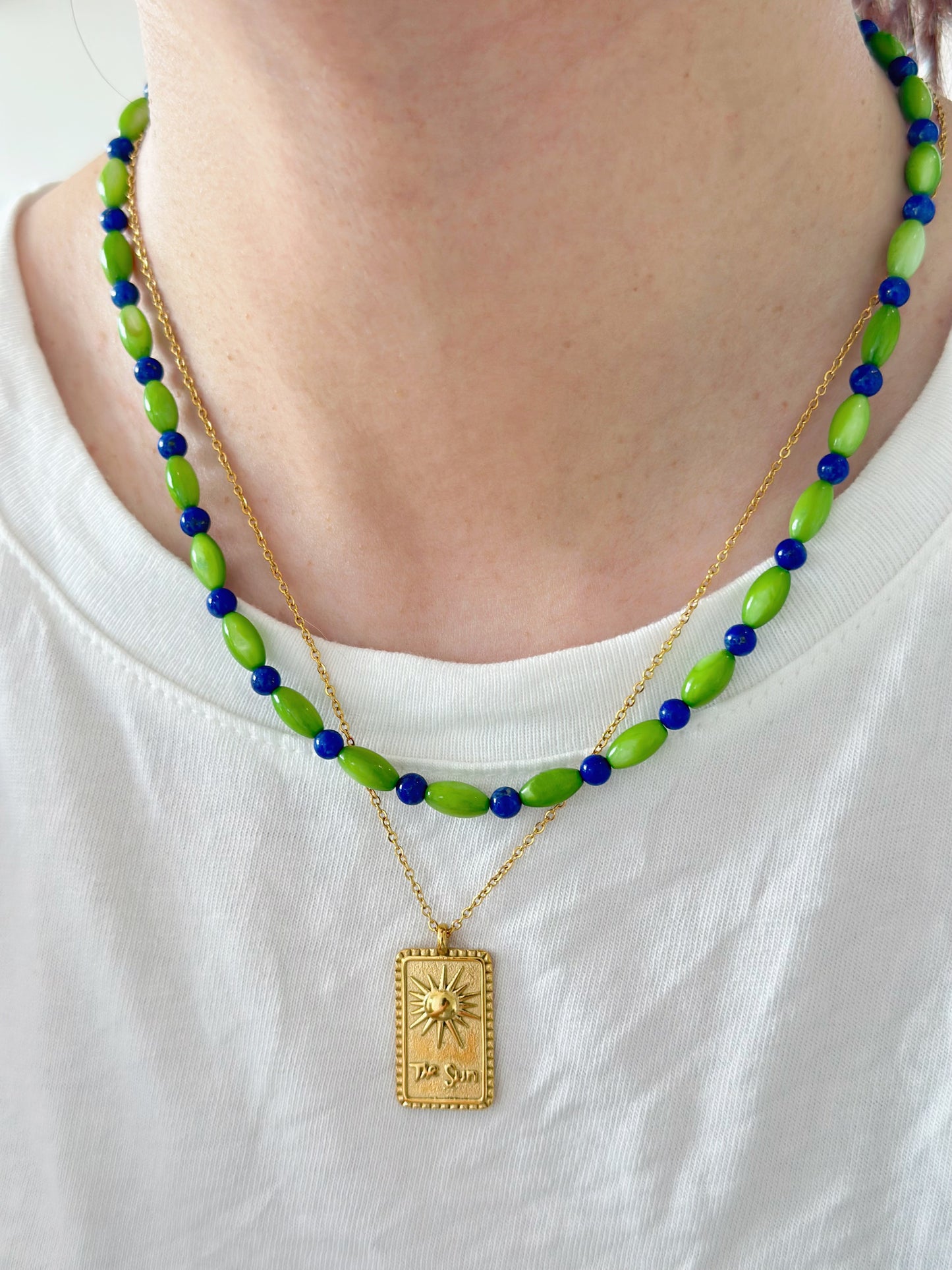iLMondo|Handmade Lapis Lazuli and Shell Necklace